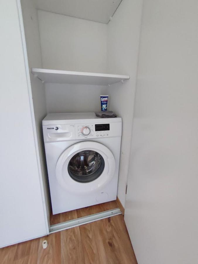 Le Flocon, T2, Wifi, Vue Montagne, Parking Gratuit, 4 Personnes Apartment